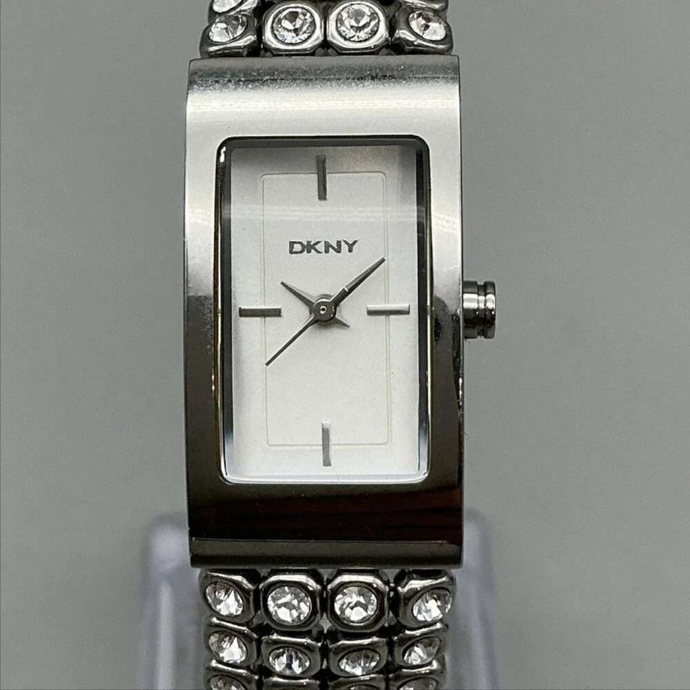 DKNY Womens Watch 16mm White Dial Crystals Silver Tone NY-2008 New Battery 7.5